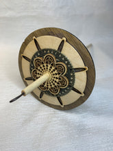 Load image into Gallery viewer, Top Whorl 177
