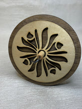 Load image into Gallery viewer, Top Whorl 180
