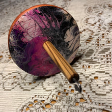 Load image into Gallery viewer, Top Whorl 114
